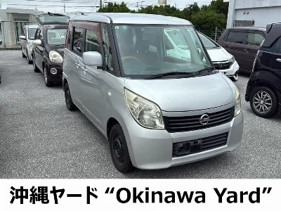 NISSAN ROOX