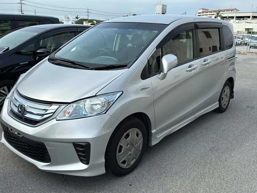 Honda Freed  с аукциона в Японии
