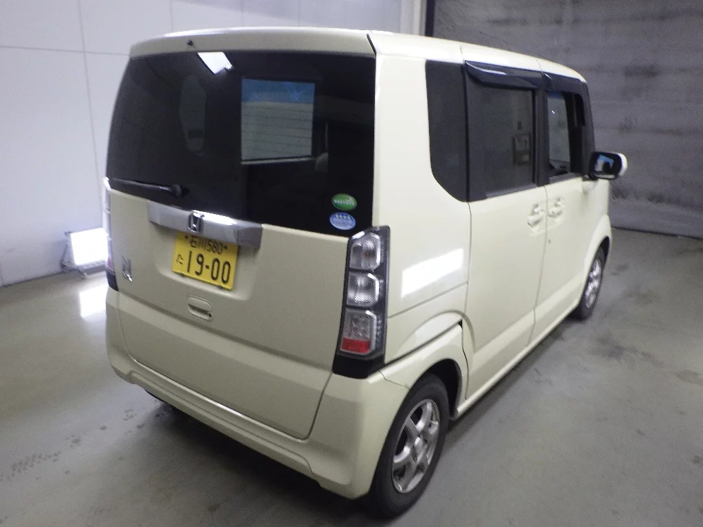Honda N-Box  с аукциона в Японии