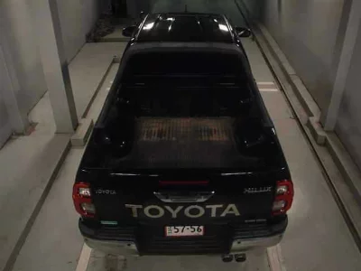 TOYOTA HILUX PICK UP