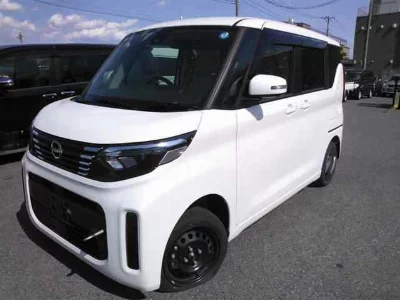 NISSAN ROOX