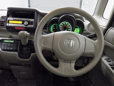 HONDA N BOX +