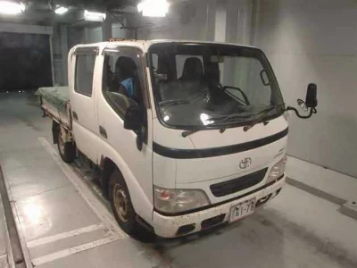 TOYOTA DYNA