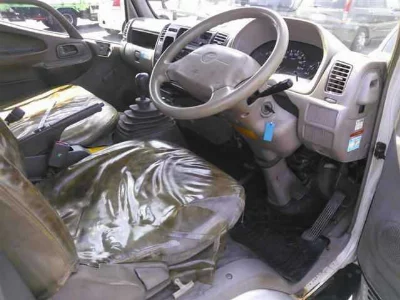 TOYOTA DYNA