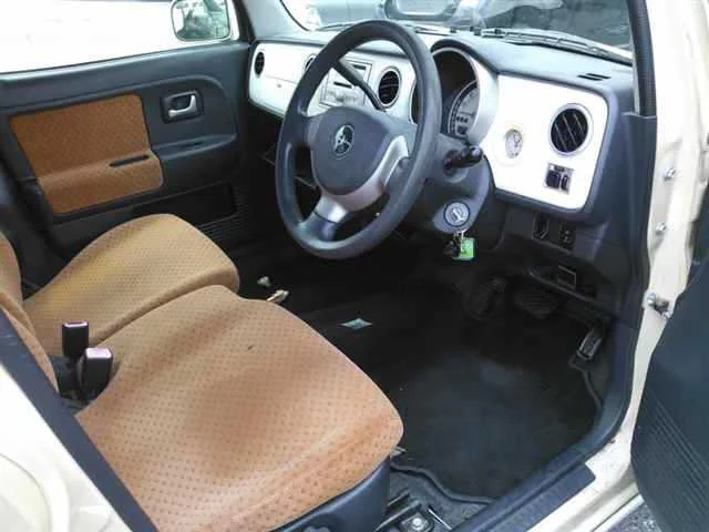 Suzuki Alto Lapin  с аукциона в Японии