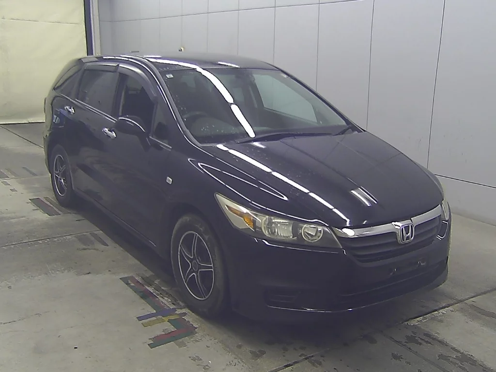 Honda Stream  с аукциона в Японии