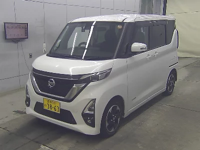 NISSAN ROOX