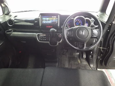 HONDA N BOX +