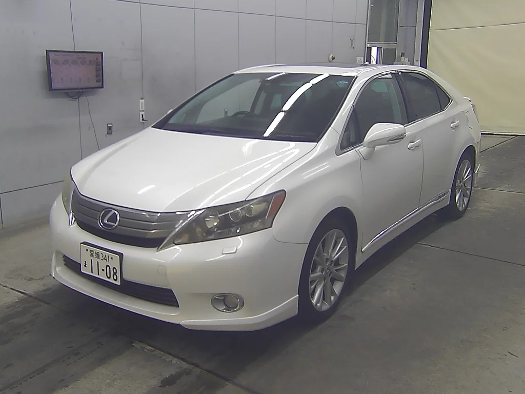 Lexus HS250h  с аукциона в Японии