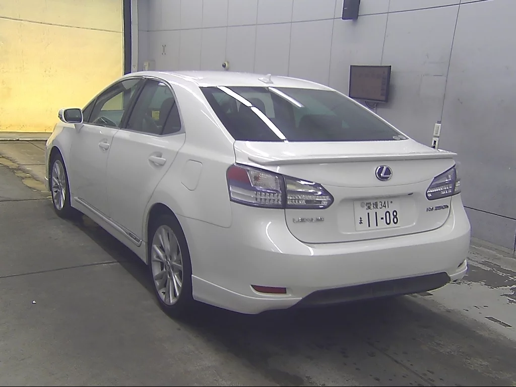 Lexus HS250h  с аукциона в Японии