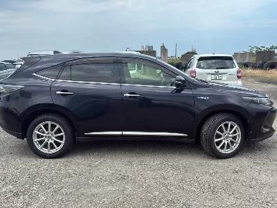 TOYOTA HARRIER HYBRID