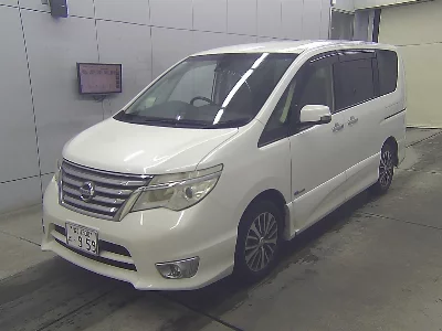 NISSAN SERENA