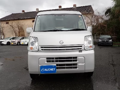 NISSAN NV100 CLIPPER