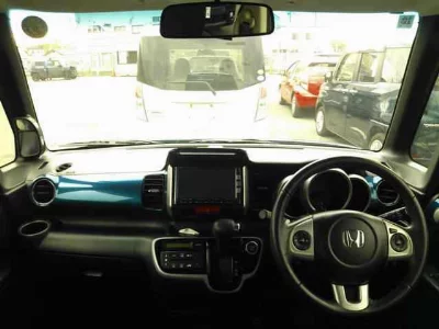 HONDA N BOX +