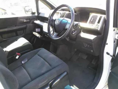 HONDA STEPWGN SPADA