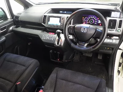 HONDA STEPWGN SPADA