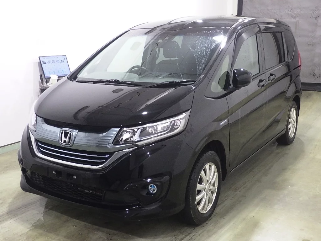 Honda Freed  с аукциона в Японии