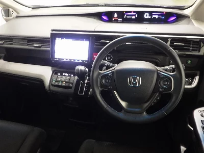 HONDA STEPWGN SPADA