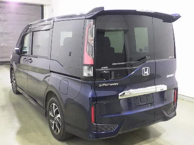 HONDA STEPWGN SPADA