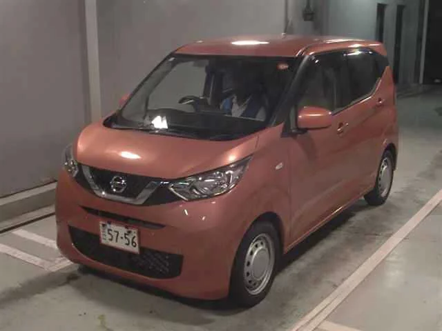 Nissan Dayz  с аукциона в Японии