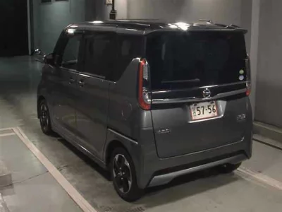NISSAN ROOX