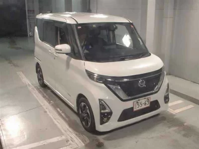 NISSAN ROOX