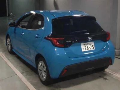 TOYOTA YARIS