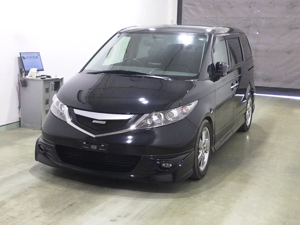 Honda Elysion  с аукциона в Японии
