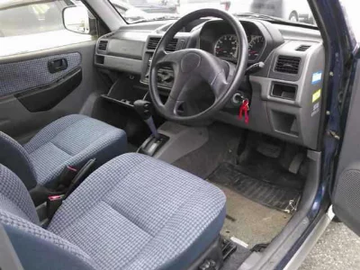 MITSUBISHI PAJERO MINI