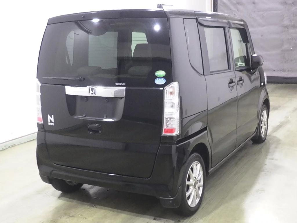 Honda N-Box  с аукциона в Японии