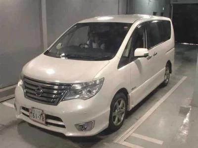 NISSAN SERENA