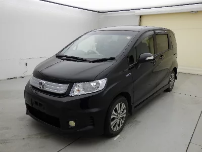 Honda Freed Spike