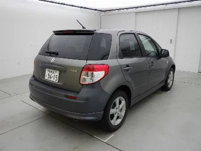 SUZUKI SX4