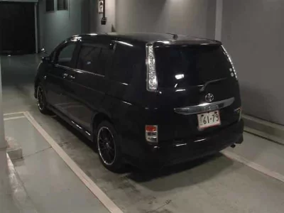 TOYOTA ISIS
