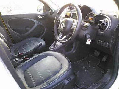 SMART FOURFOUR
