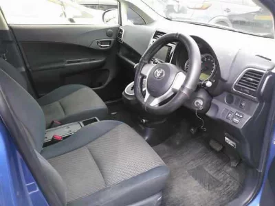 TOYOTA RACTIS