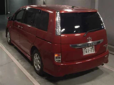 TOYOTA ISIS