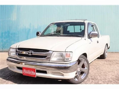 TOYOTA HILUX PICK UP