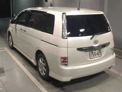 TOYOTA ISIS