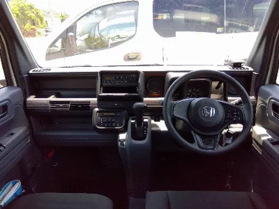 HONDA N-VAN