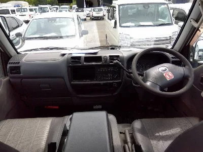 MAZDA BONGO VAN