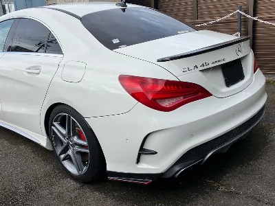 MERCEDES BENZ AMG CLA