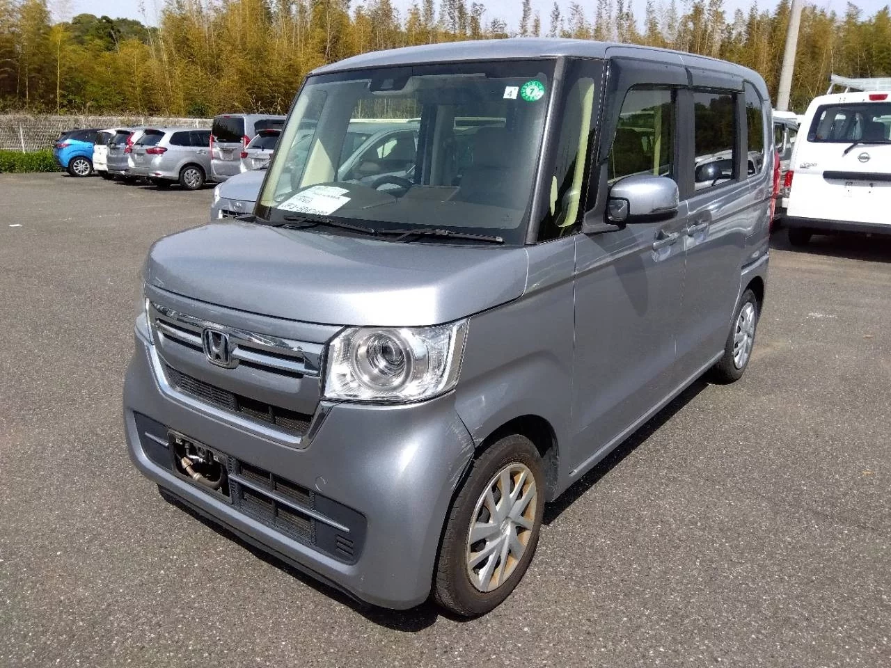 Honda N-Box  с аукциона в Японии