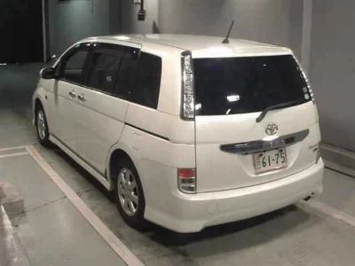 TOYOTA ISIS