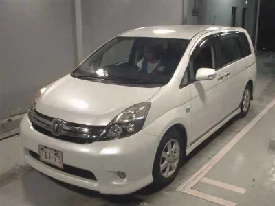 TOYOTA ISIS
