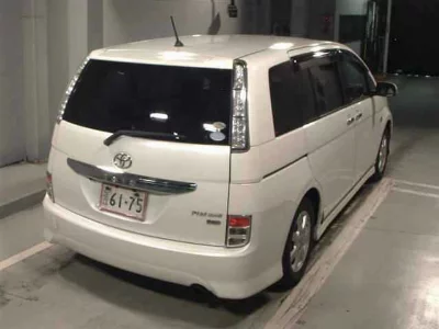 TOYOTA ISIS
