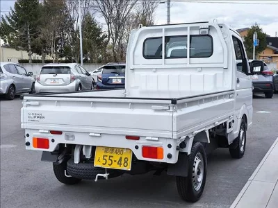 NISSAN CLIPPER TRUCK