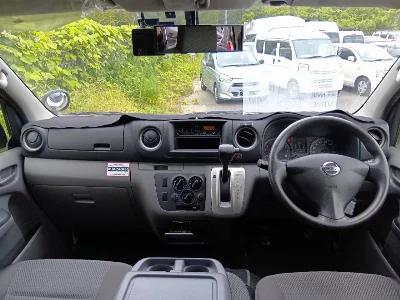 NISSAN NV350 CARAVAN