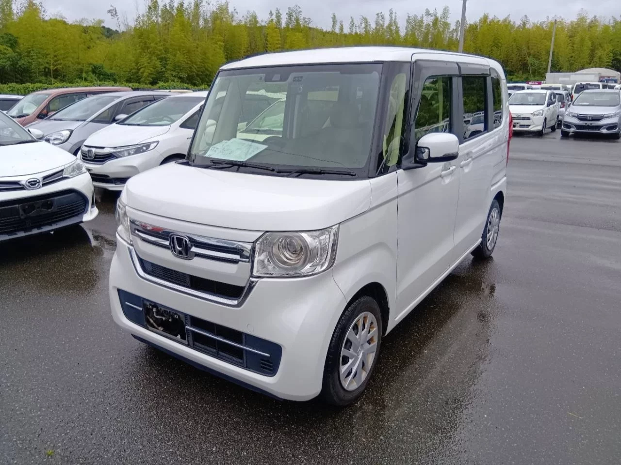 Honda N-Box  с аукциона в Японии