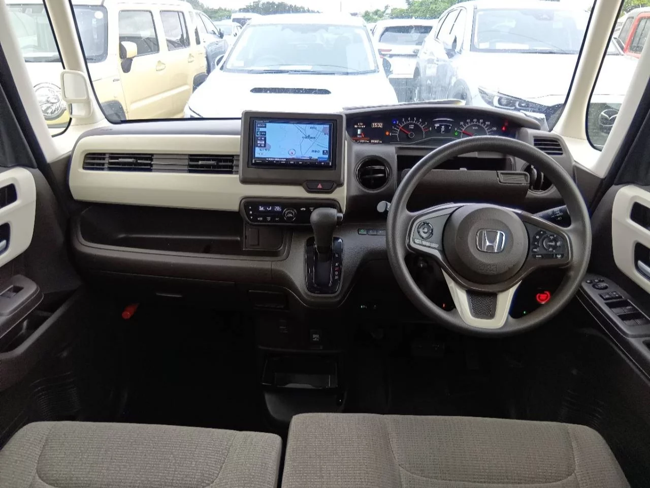 Honda N-Box  с аукциона в Японии